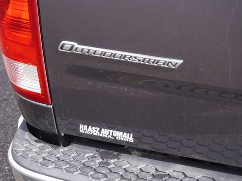 Used 2016 RAM 1500 Outdoorsman image 7