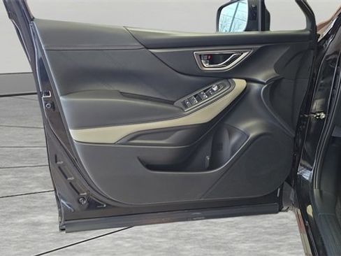 Used 2023 Subaru Forester Limited image 26