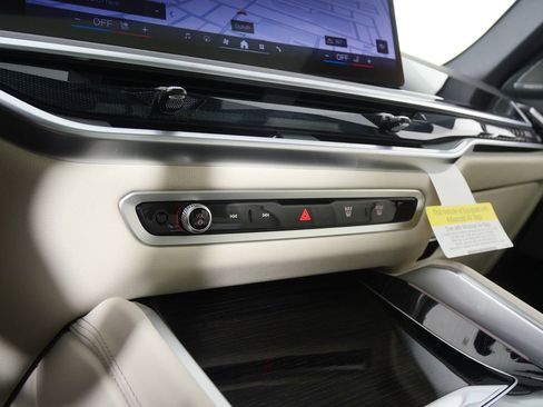 Used 2026 BMW X6 xDrive40i image 25