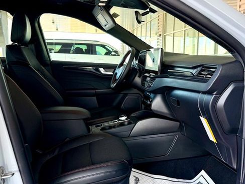 New 2026 Ford Escape ST-Line w/ Tech Pack #1 image 7