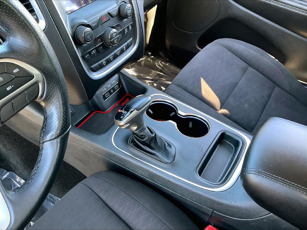 Used 2019 Dodge Durango SXT w/ 3rd Row Seating Group AWD/4WD image 17