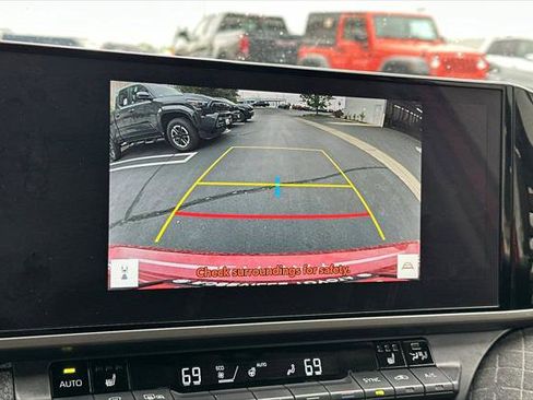 Certified 2025 Toyota Camry XLE AWD/4WD image 20
