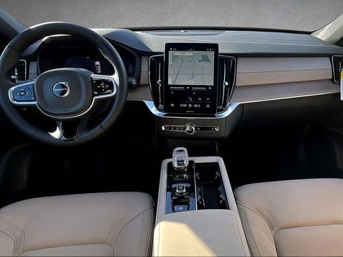New 2026 Volvo XC90 B6 Plus w/ Protection Package Premier AWD/4WD image 5