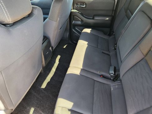Used 2023 Nissan Frontier SV w/ Technology Package image 39