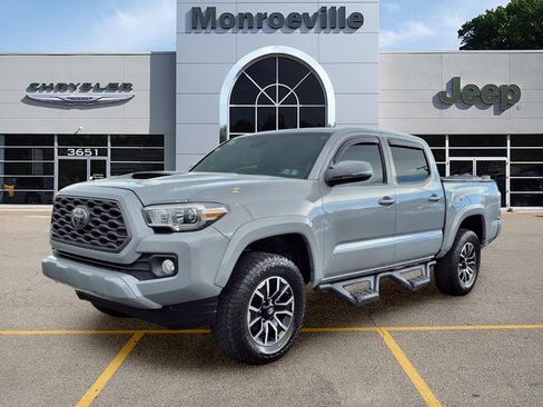 Used 2020 Toyota Tacoma TRD Sport w/ Technology Package AWD/4WD image 1