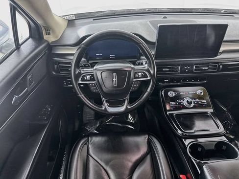 Used 2021 Lincoln Nautilus FWD w/ Equipment Group 101A image 22
