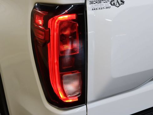 Used 2020 GMC Sierra 1500 Elevation w/ Elevation Value Package AWD/4WD image 24