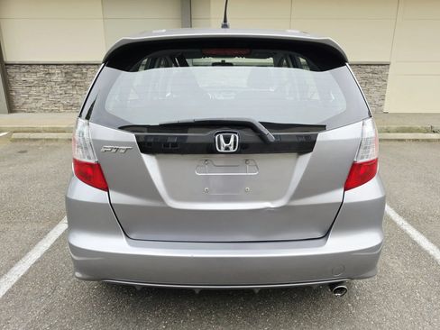 Used 2010 Honda Fit Sport image 4