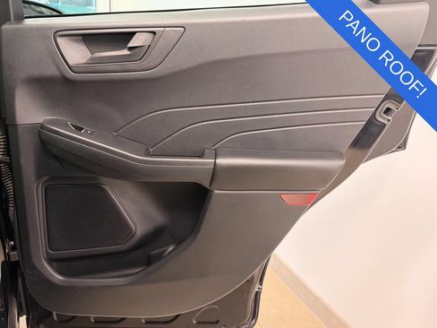 Used 2025 Ford Escape Active w/ Tech Pack #1 FWD image 28