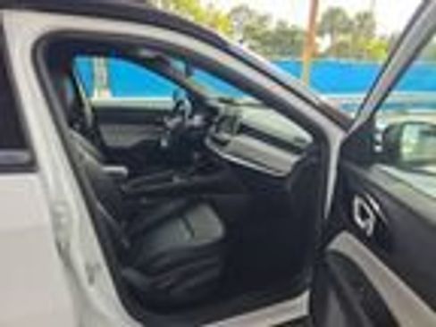 Used 2024 Jeep Compass Limited AWD/4WD image 5