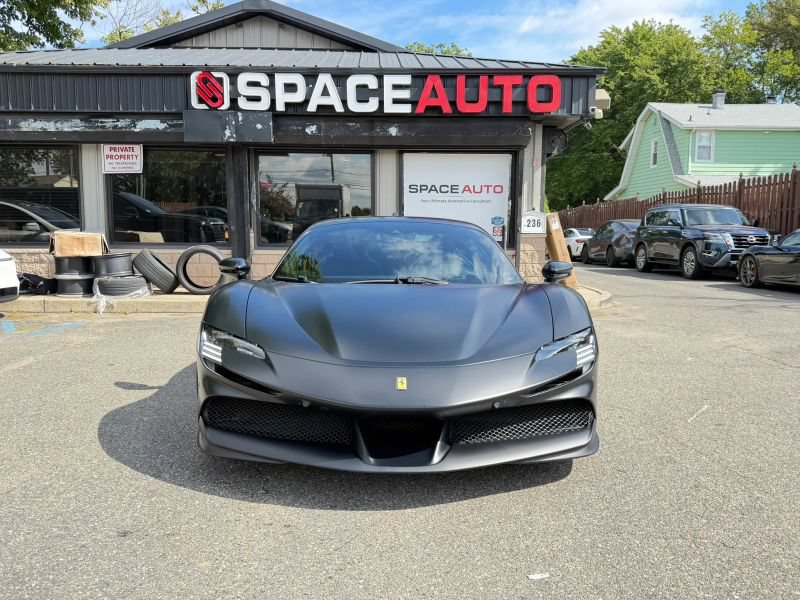 Used 2022 Ferrari SF90 Stradale AWD/4WD image 2
