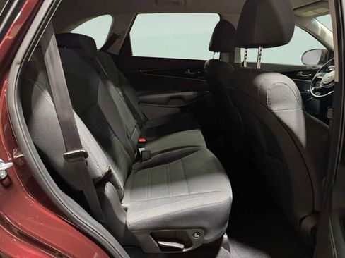 Used 2020 Kia Sorento LX w/ LX I4 Convenience Package image 30