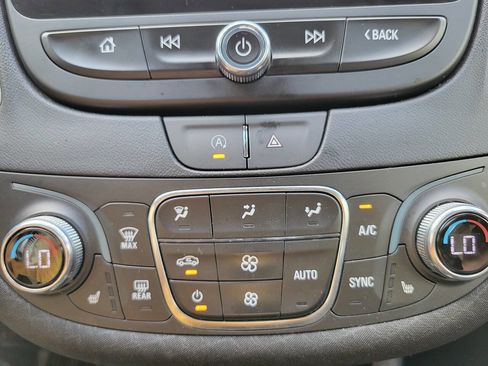 Used 2023 Chevrolet Malibu LT image 20