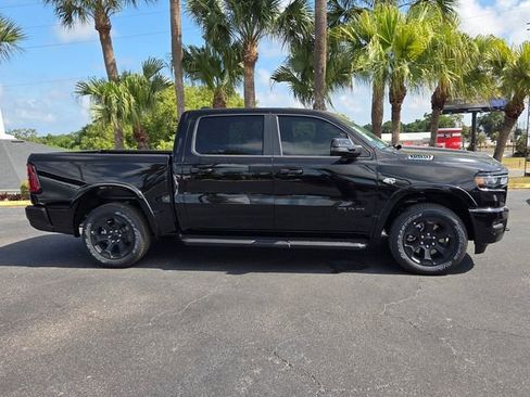 New 2026 RAM 1500 Big Horn AWD/4WD image 9
