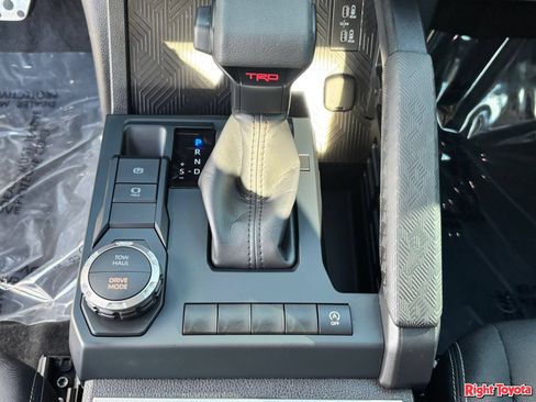 Certified 2026 Toyota Tacoma TRD Sport RWD image 31