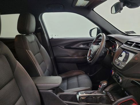 Used 2023 Chevrolet TrailBlazer RS image 21