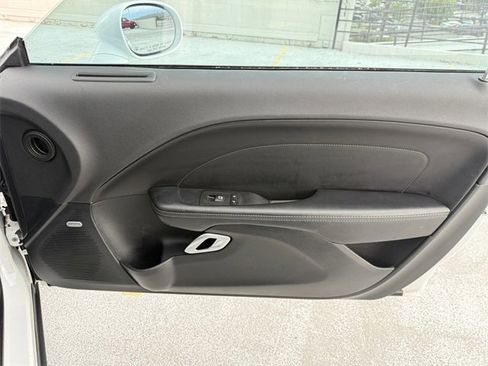 Used 2017 Dodge Challenger R/T Plus image 21