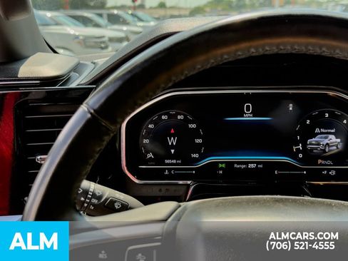 Used 2025 Chevrolet Silverado 1500 LT RWD image 29