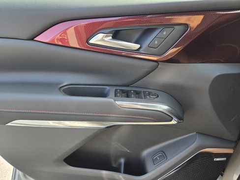 New 2026 Chevrolet Traverse Z71 image 14