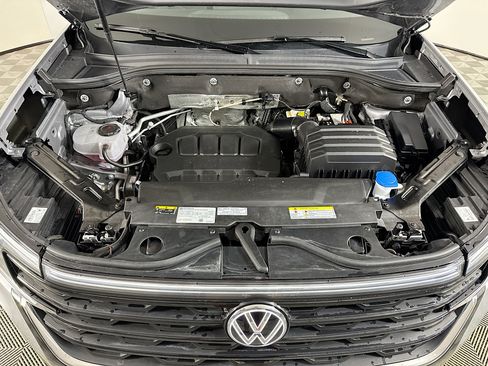 Used 2026 Volkswagen Atlas Cross Sport SE AWD/4WD image 39