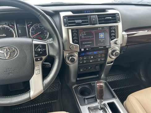 Used 2024 Toyota 4Runner Limited RWD image 19