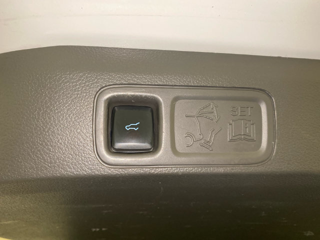Used 2021 Ford Expedition Max Limited AWD/4WD image 11