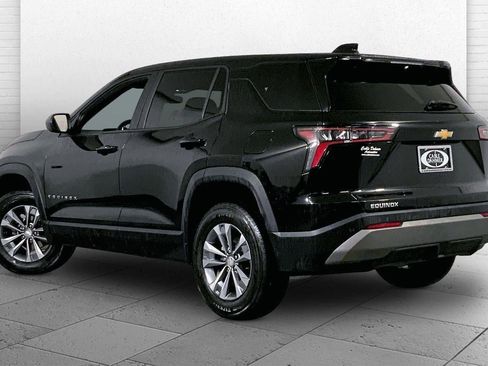 Used 2025 Chevrolet Equinox LT image 11
