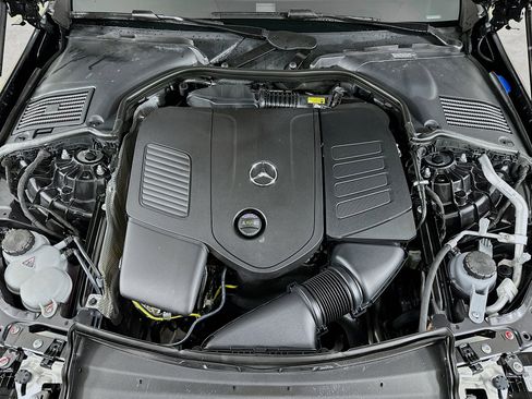 Certified 2025 Mercedes-Benz C 300 4MATIC Sedan image 39