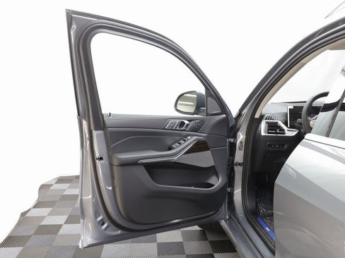 New 2026 BMW X7 xDrive40i w/ Executive Package image 5