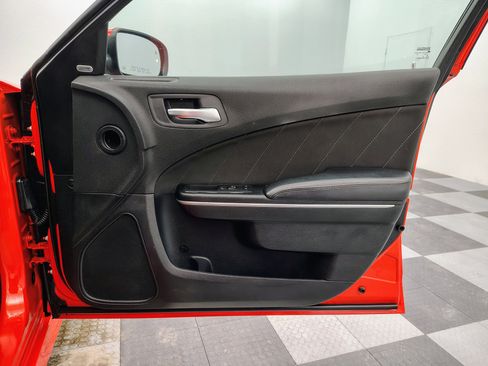 Used 2020 Dodge Charger Scat Pack w/ Driver Convenience Group image 36
