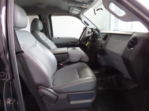 Used 2015 Ford F450 XL w/ Power Equipment Group AWD/4WD image 29