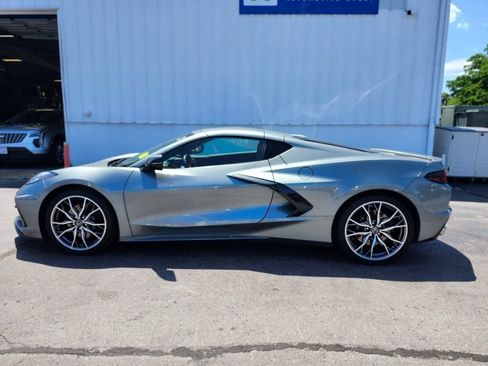 Used 2024 Chevrolet Corvette Stingray Coupe w/ 1LT RWD image 2