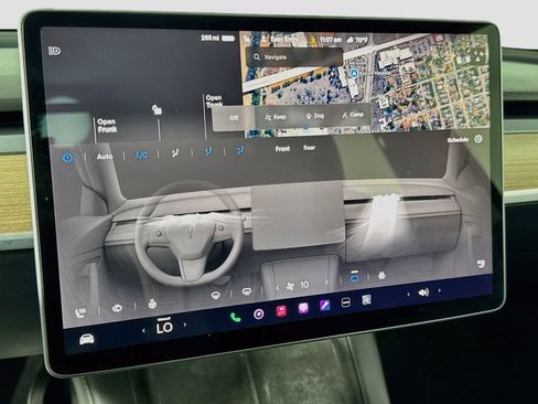 Used 2023 Tesla Model Y Performance AWD/4WD image 22