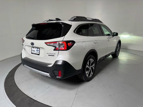 Used 2020 Subaru Outback Touring image 4