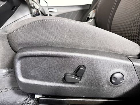 Used 2023 Dodge Charger SXT RWD image 31