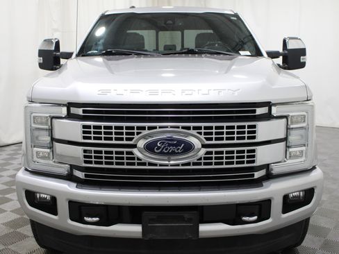 Used 2017 Ford F250 Platinum w/ Platinum Ultimate Package AWD/4WD image 36