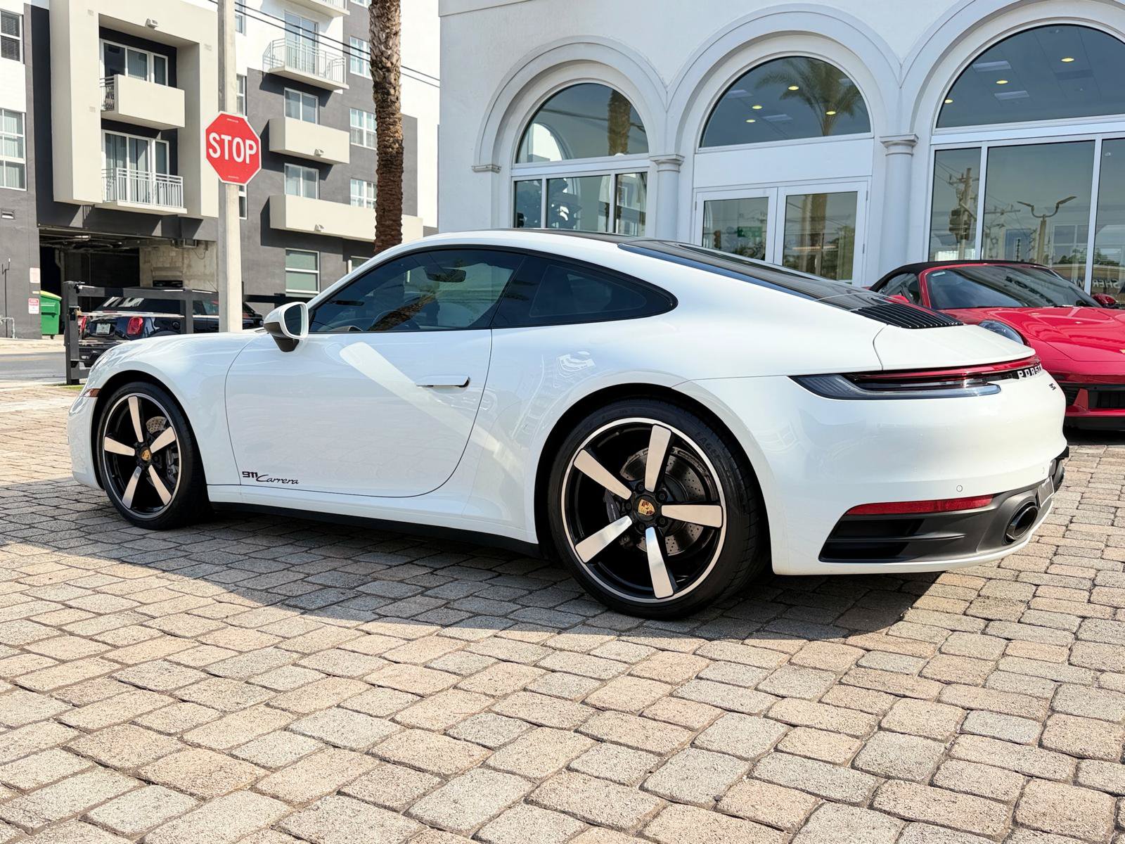 Used 2021 Porsche 911 Carrera RWD image 16