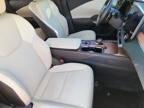 Certified 2024 Lexus RX 350 Premium w/ Cold Area Package FWD image 6