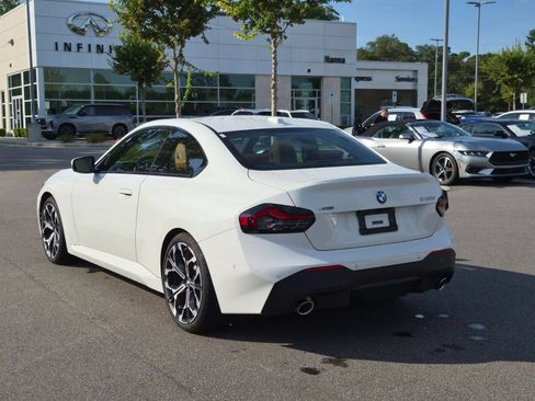Used 2025 BMW 230i xDrive Coupe w/ Convenience Package AWD/4WD image 5