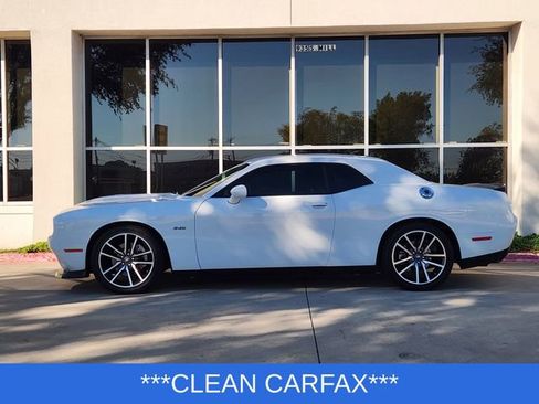 Certified 2023 Dodge Challenger R/T image 4