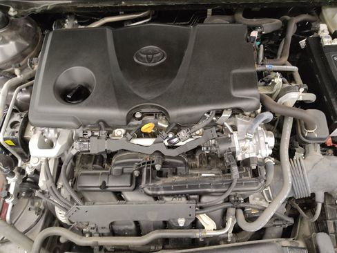 Used 2022 Toyota Camry SE image 30