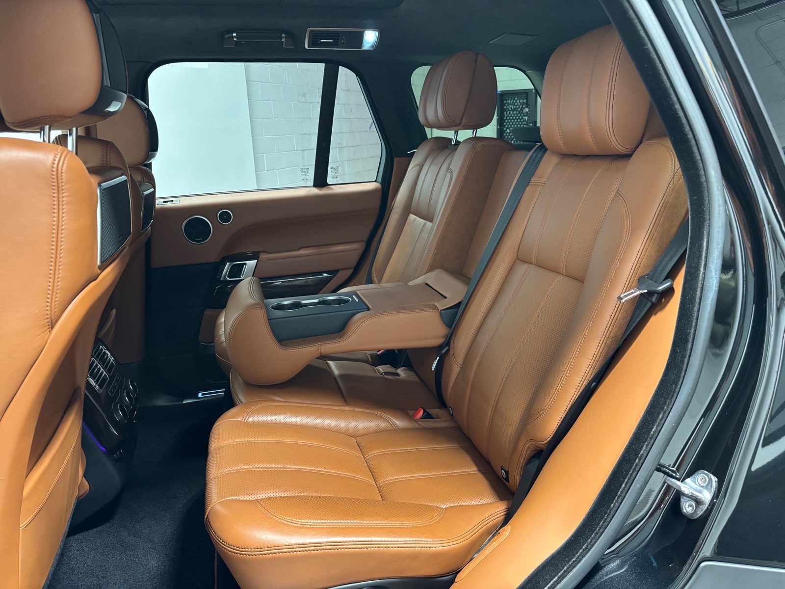 Used 2015 Land Rover Range Rover Autobiography AWD/4WD image 26