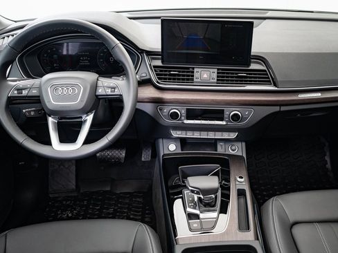 Used 2025 Audi Q5 2.0T Premium w/ Convenience Plus Package image 30