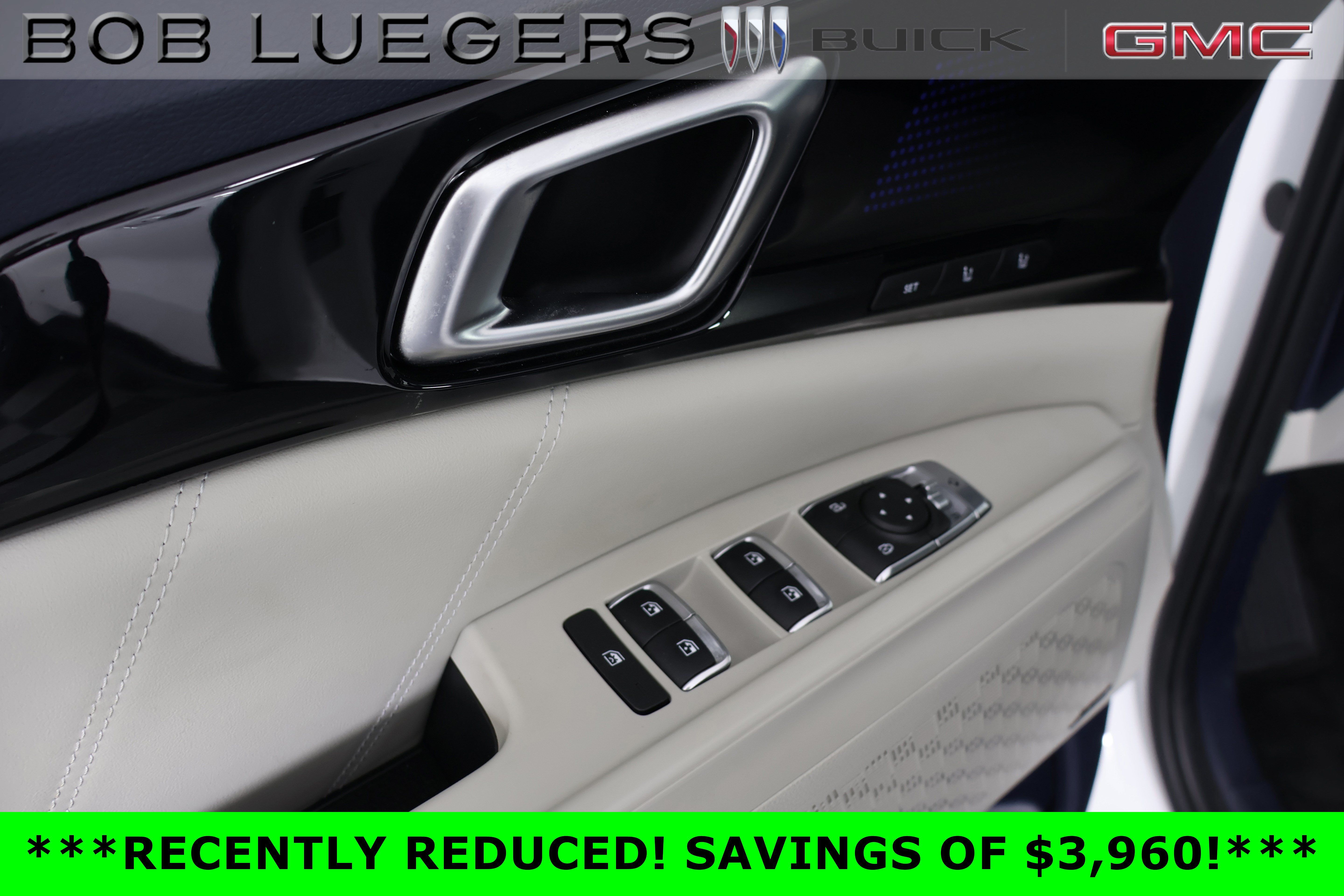Used 2025 Kia Carnival SX Prestige FWD image 11