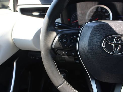 Used 2020 Toyota Corolla SE FWD image 20