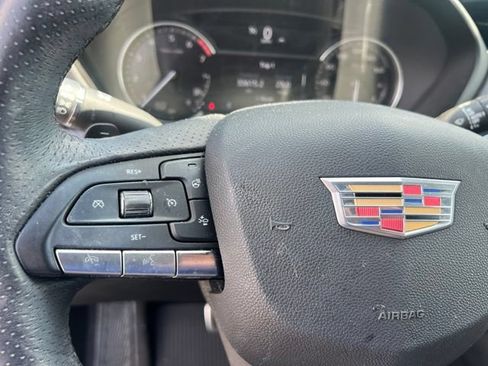 Used 2023 Cadillac XT4 Sport w/ Cold Weather Package AWD/4WD image 23