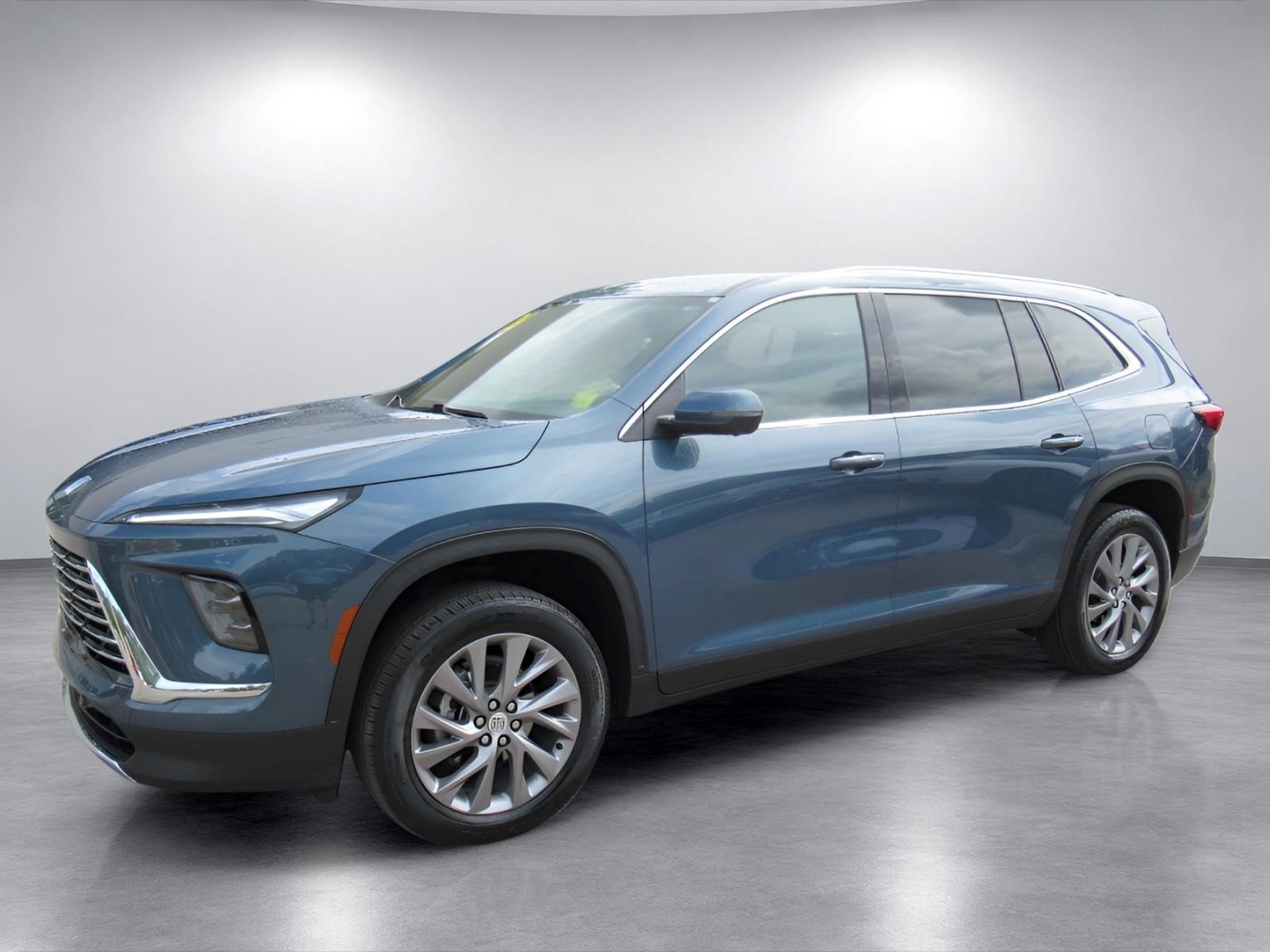 Used 2026 Buick Enclave Preferred FWD image 4