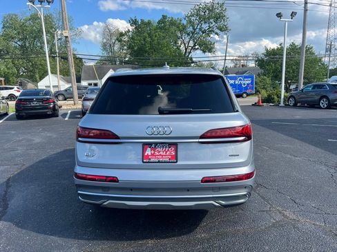 Used 2022 Audi Q7 2.0T Premium w/ Convenience Package AWD/4WD image 7