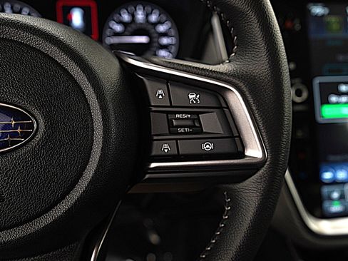 Used 2025 Subaru Outback Premium image 24