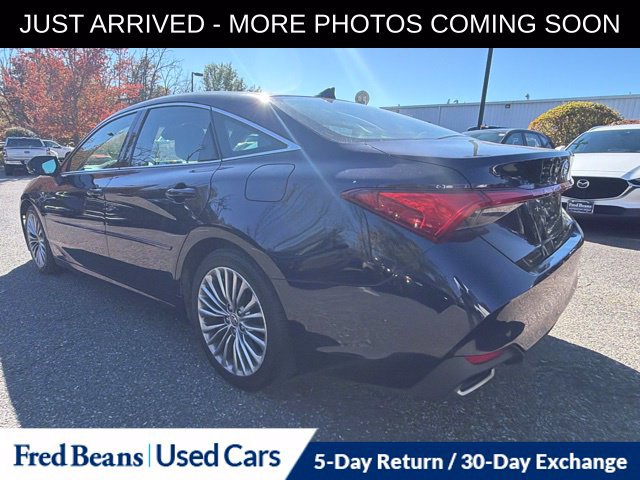 Used 2021 Toyota Avalon Limited w/ Advanced Safety Package FWD image 6